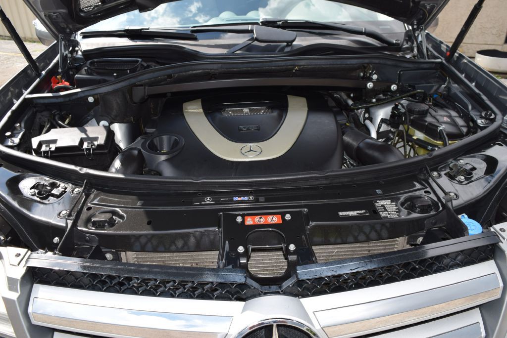 2010 Mercedes-Benz GL-Class Image 39