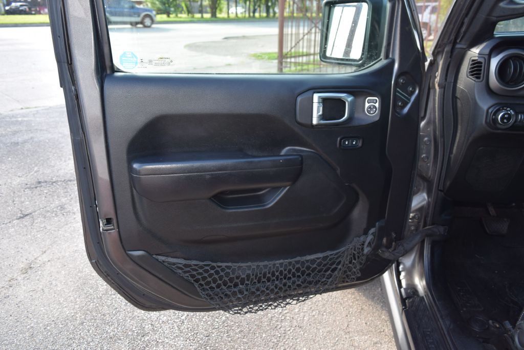 2021 Jeep Gladiator Image 26