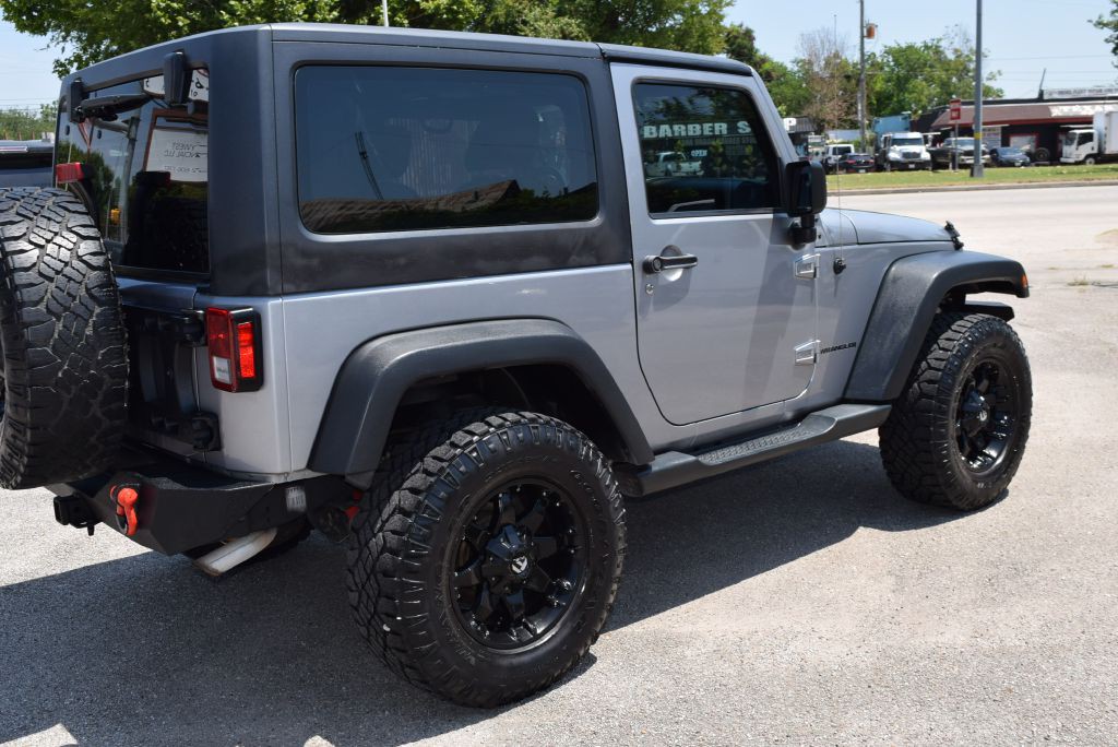 2013 Jeep Wrangler Image 3