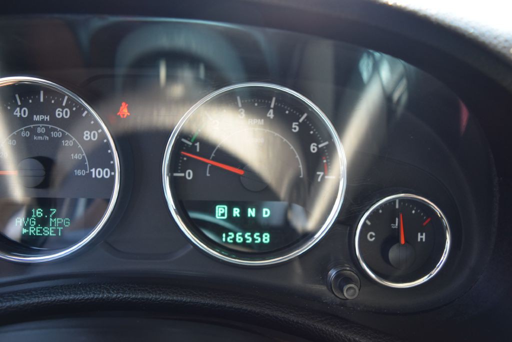 2013 Jeep Wrangler Image 27