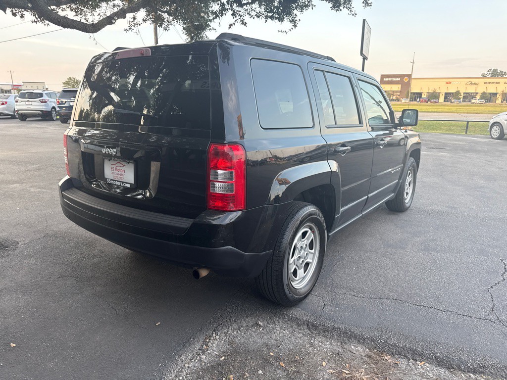 2017 Jeep Patriot Image 6