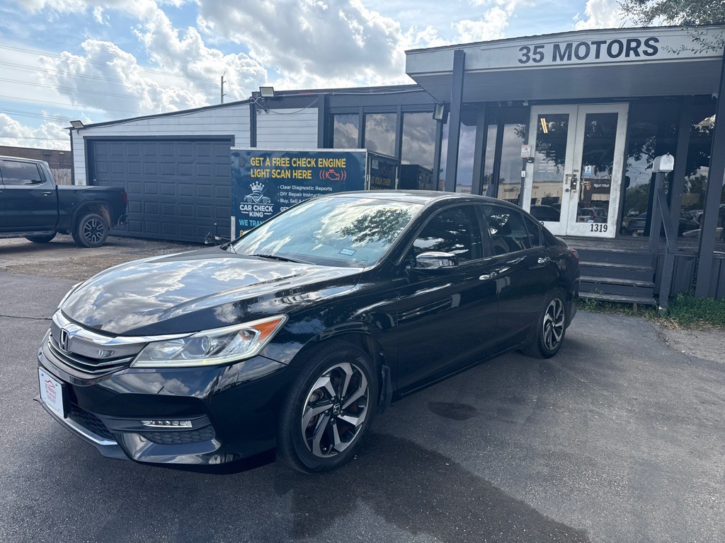 2016 Honda Accord Image 2
