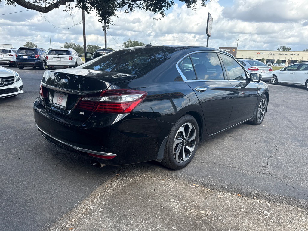 2016 Honda Accord Image 6