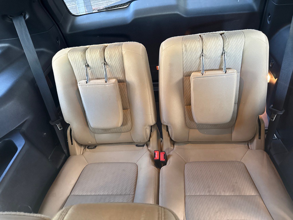 2017 Ford Explorer Image 15