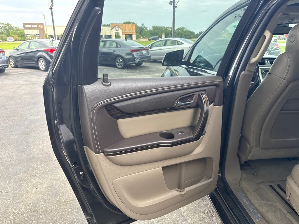 2015 GMC Acadia Image 12