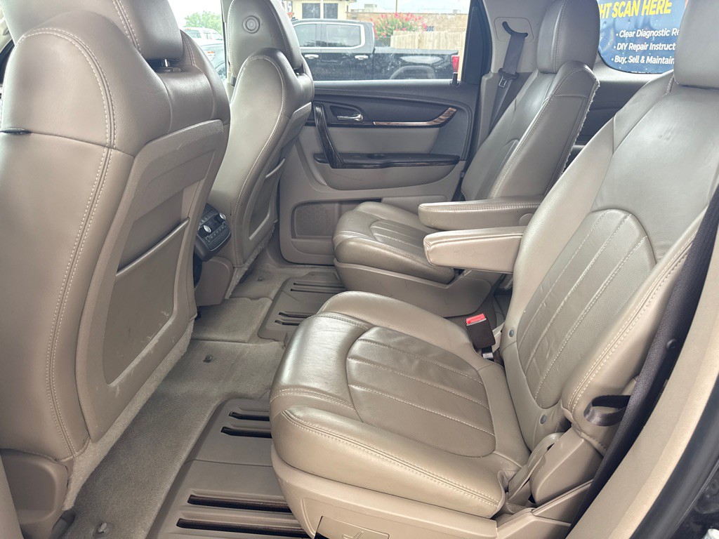 2015 GMC Acadia Image 13