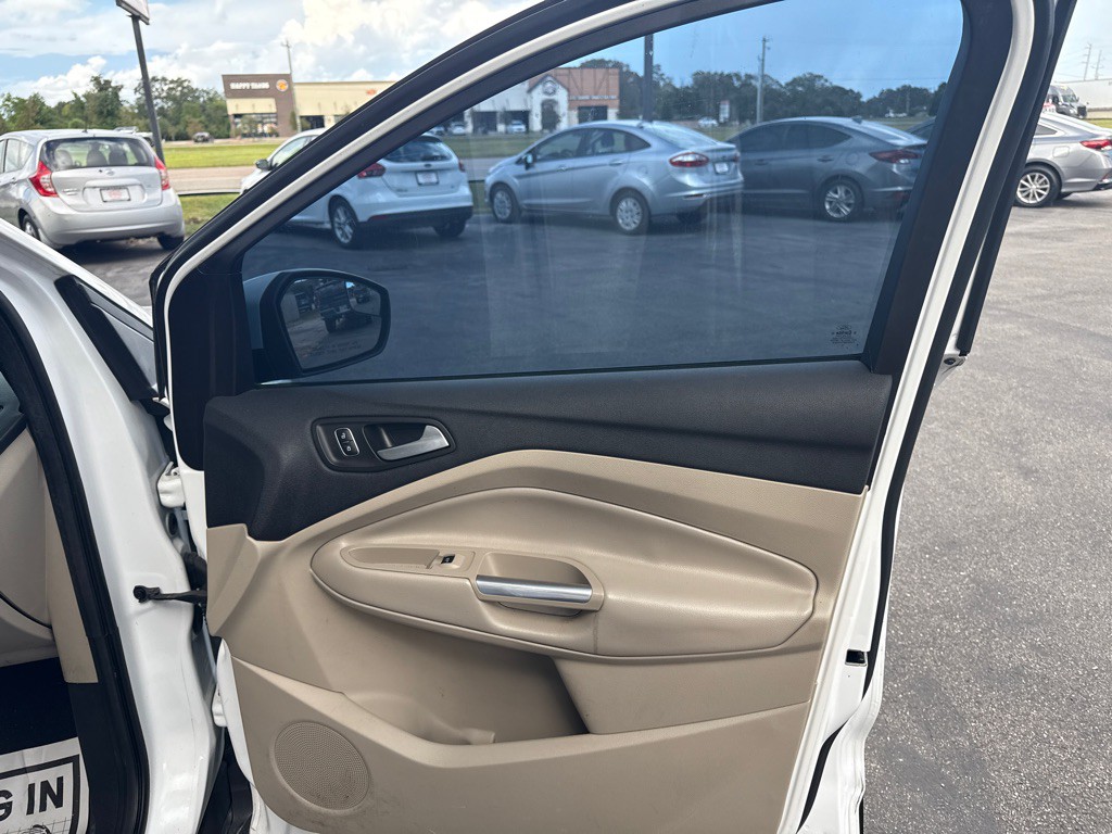 2018 Ford Escape Image 18