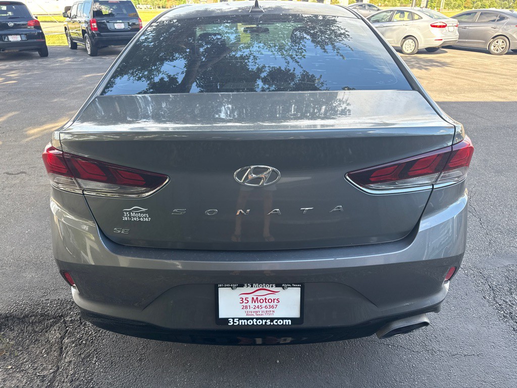 2018 Hyundai Sonata Image 4