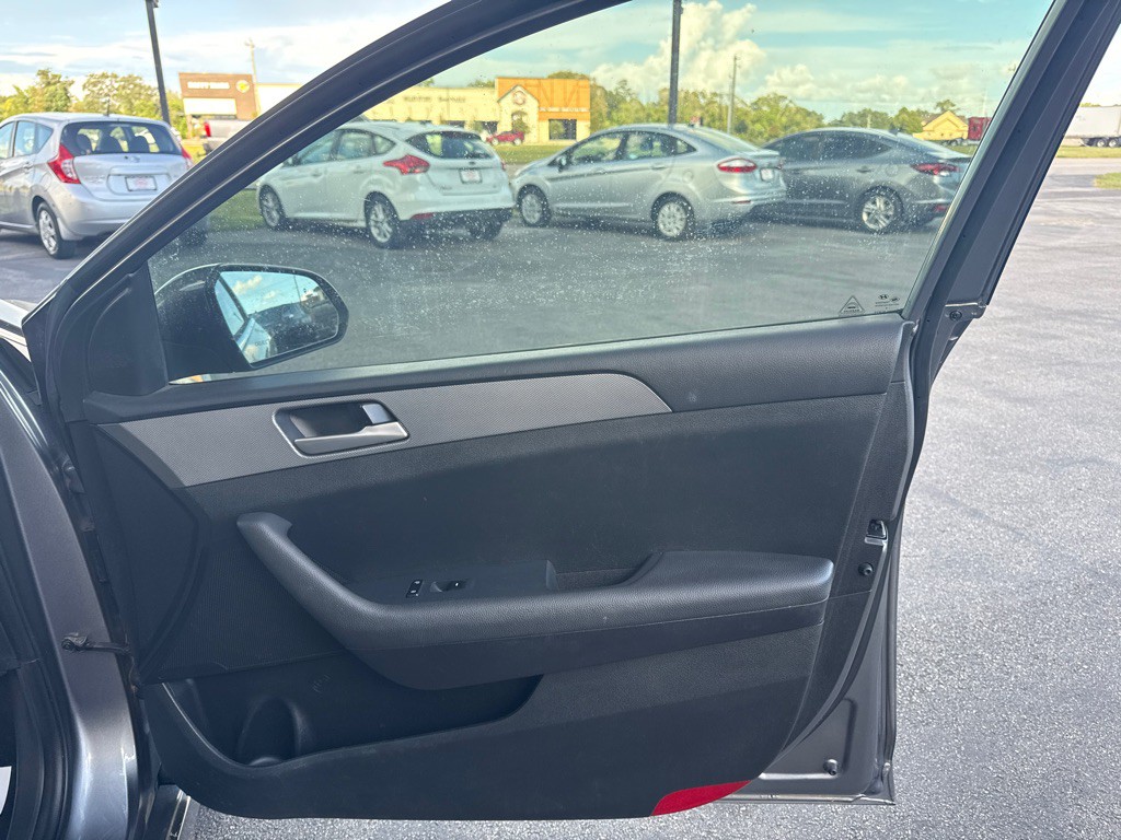 2018 Hyundai Sonata Image 18