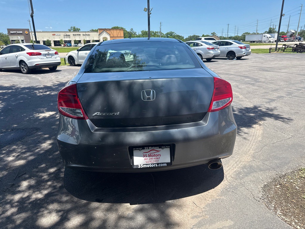 2012 Honda Accord Image 4
