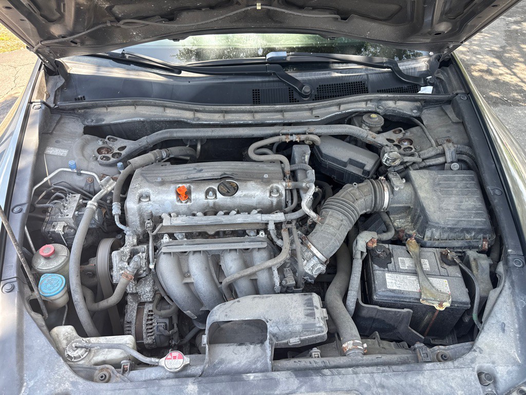 2012 Honda Accord Image 13