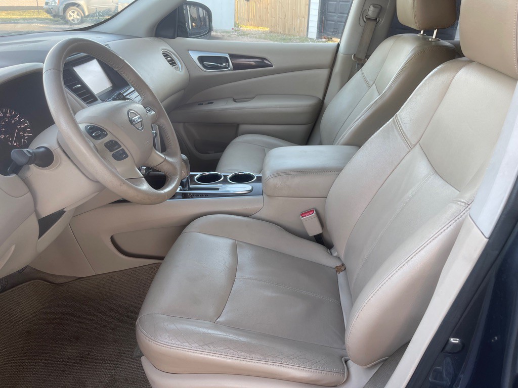 2013 Nissan Pathfinder Image 9