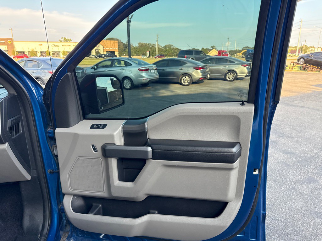 2017 Ford F-150 Image 17