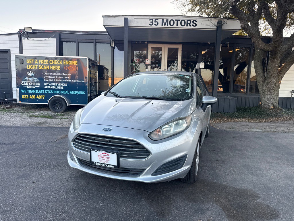2018 Ford Fiesta Image 1