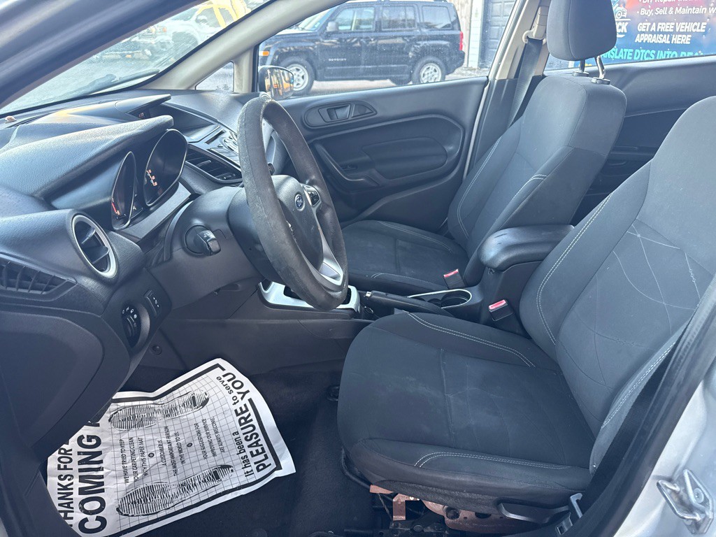 2018 Ford Fiesta Image 10