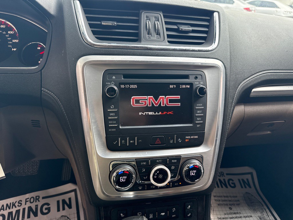 2014 GMC Acadia Image 10