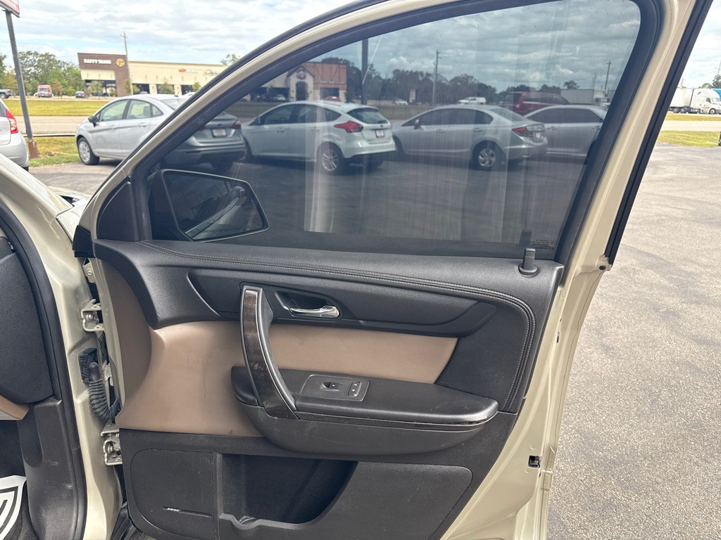 2014 GMC Acadia Image 19