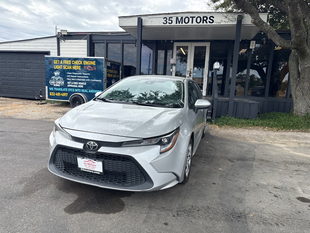 2022 Toyota Corolla Image 1