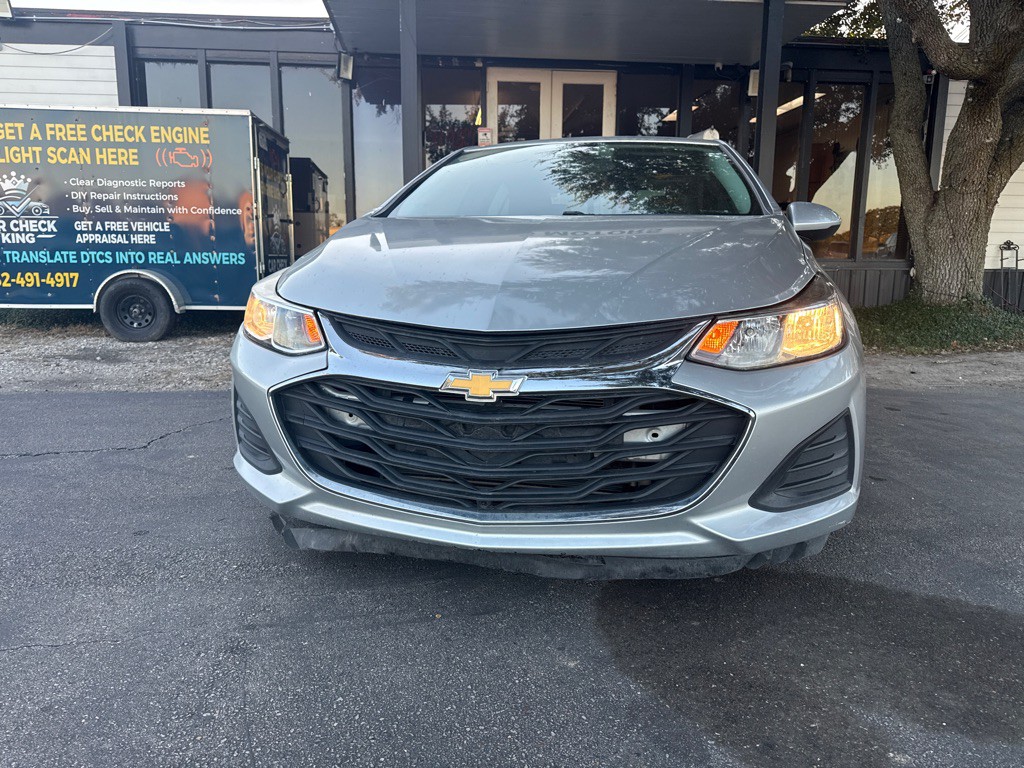 2019 Chevrolet Cruze Image 9