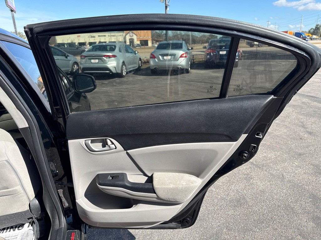 2013 Honda Civic Image 15