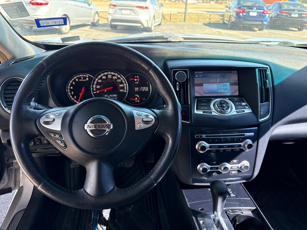 2014 Nissan Maxima Image 11