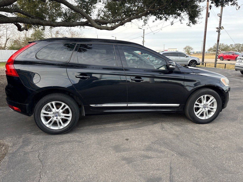 2015 Volvo XC60 Image 7