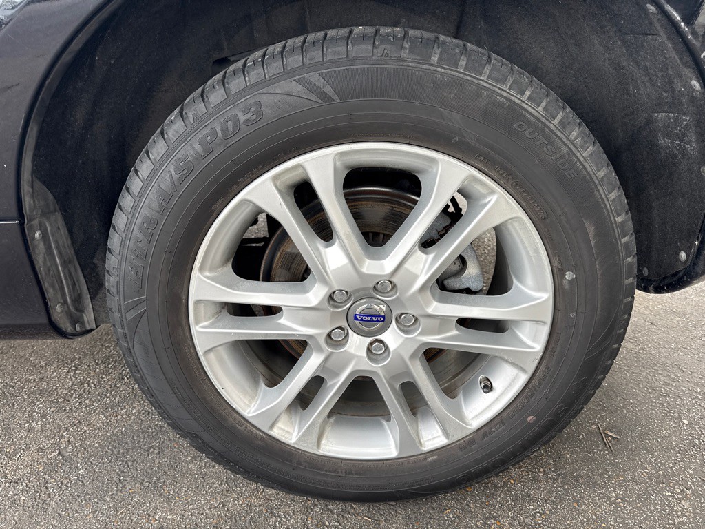 2015 Volvo XC60 Image 21