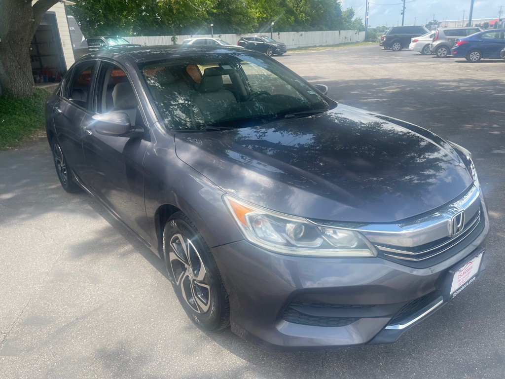 2017 Honda Accord Image 3
