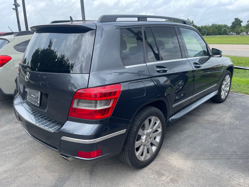 2010 Mercedes-Benz GLK-Class Image 3