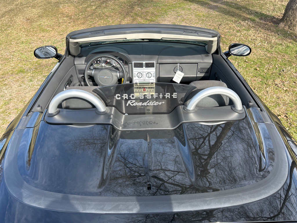 2006 Chrysler Crossfire Image 42
