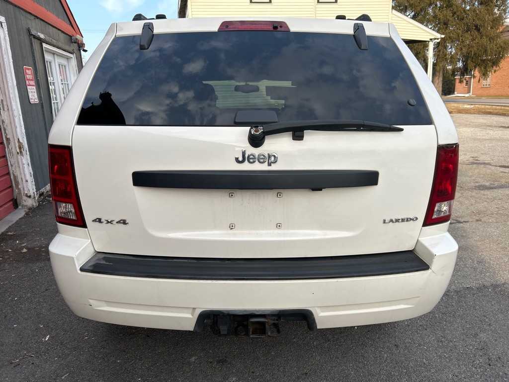 2005 Jeep Grand Cherokee Image 4