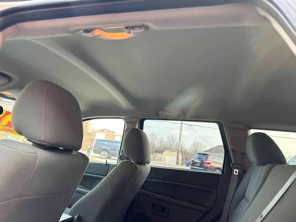 2005 Jeep Grand Cherokee Image 18