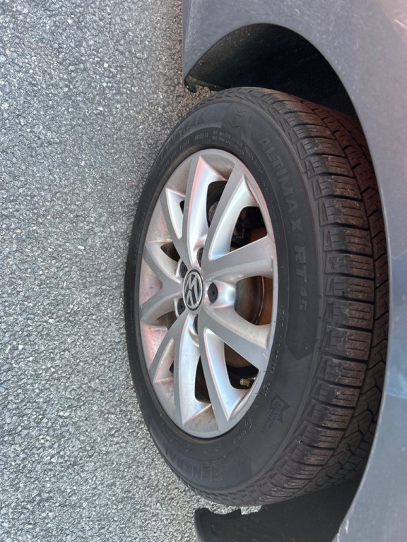 2012 Volkswagen Jetta Image 25