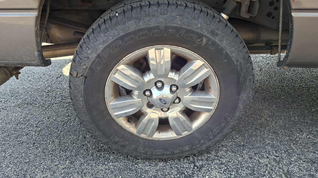 2012 Ford F-150 Image 9