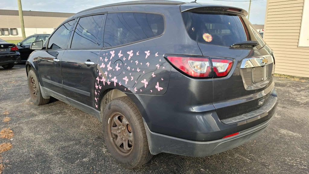 2014 Chevrolet Traverse Image 2