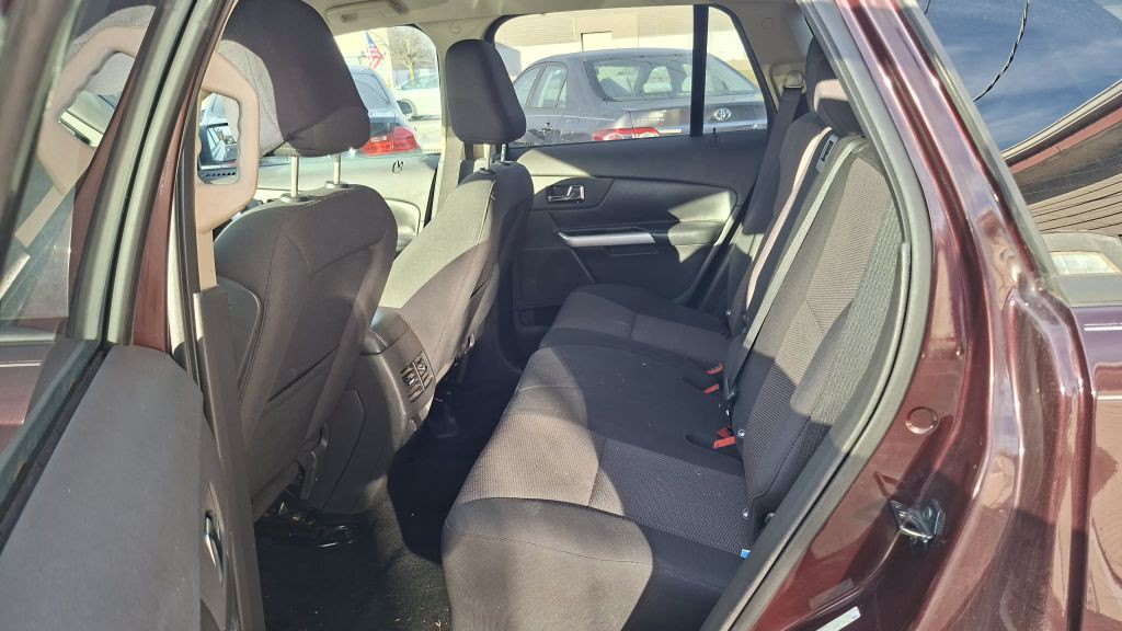 2011 Ford Edge Image 3