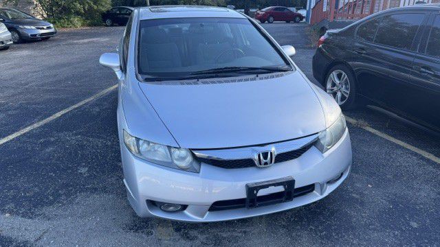 2010 Honda Civic Image 1