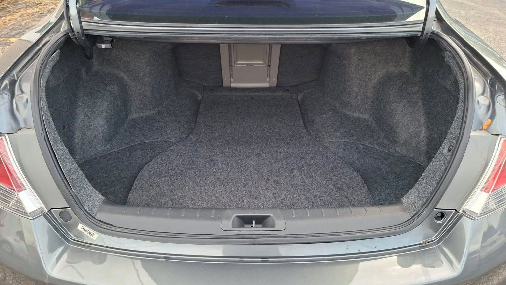 2012 Honda Accord Image 14