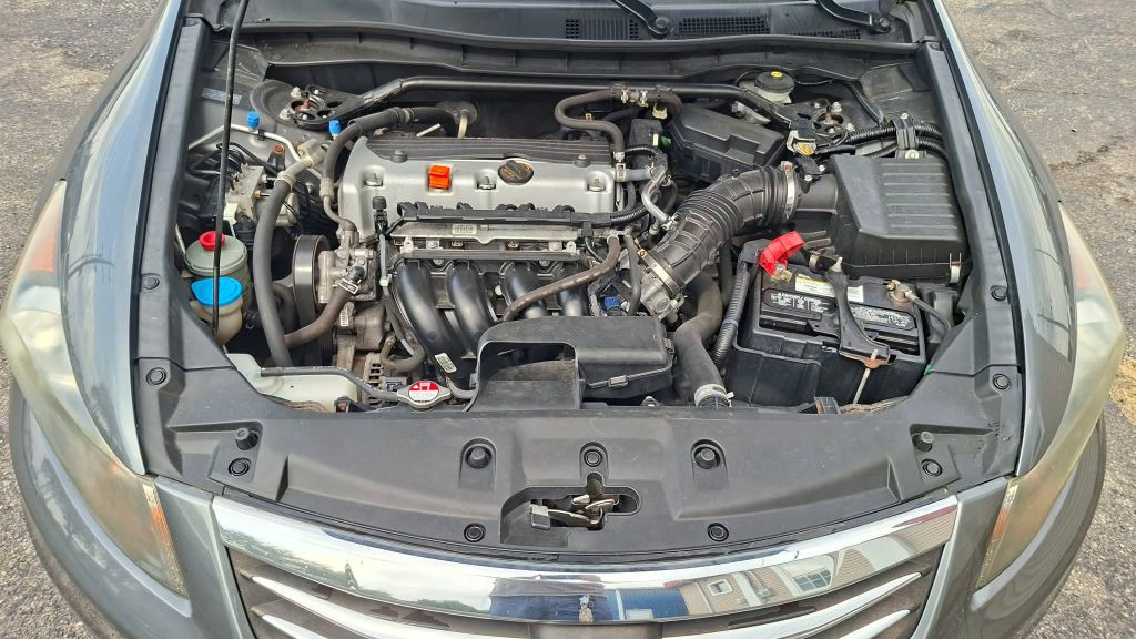 2012 Honda Accord Image 15