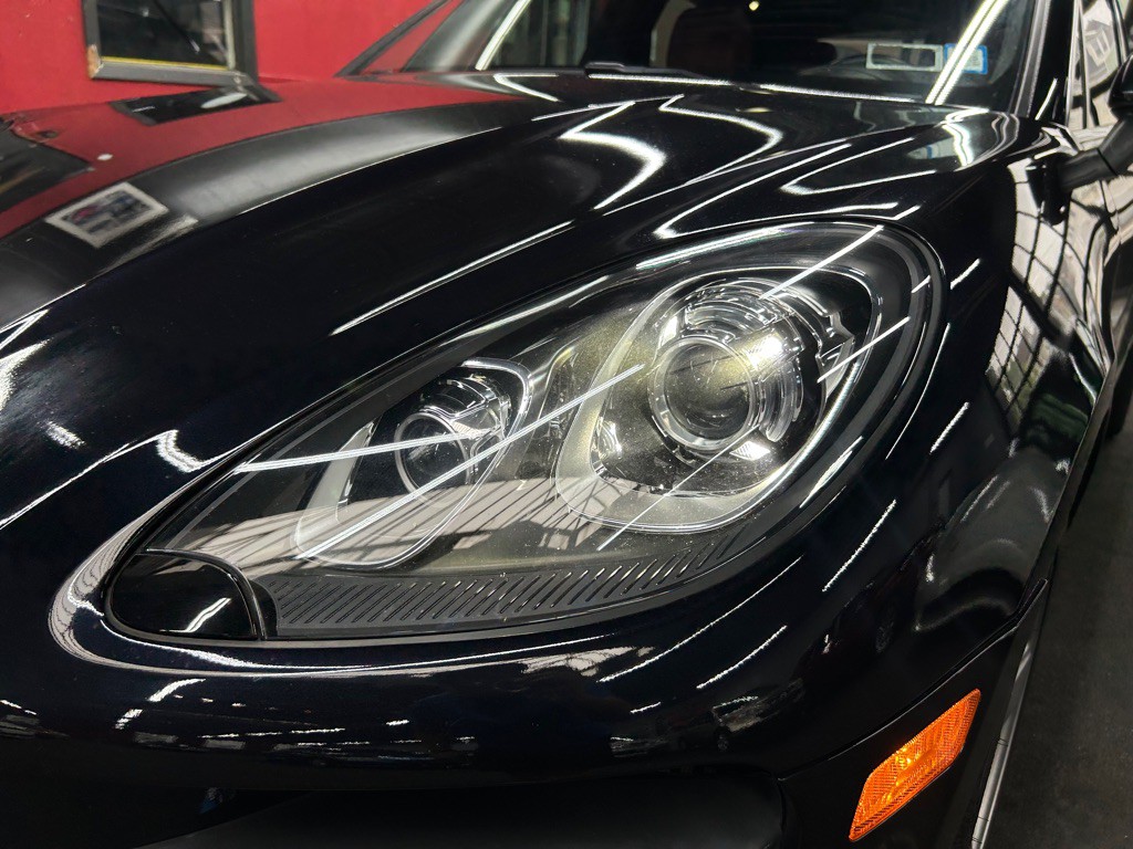 2015 Porsche Macan Image 59