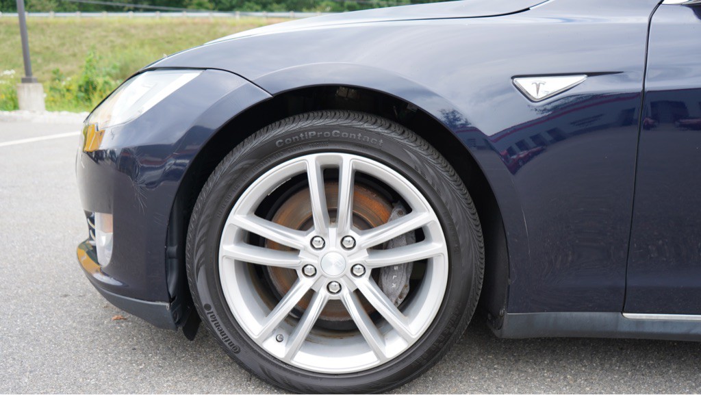 2013 Tesla Model S Image 10