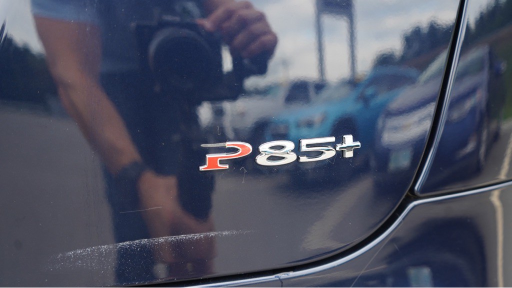 2013 Tesla Model S Image 16