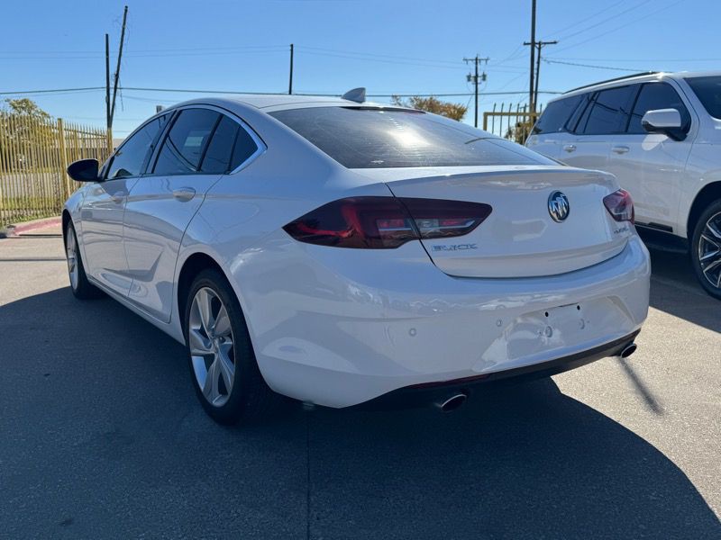 2018 Buick Regal Image 3