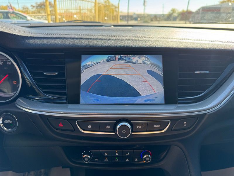 2018 Buick Regal Image 14