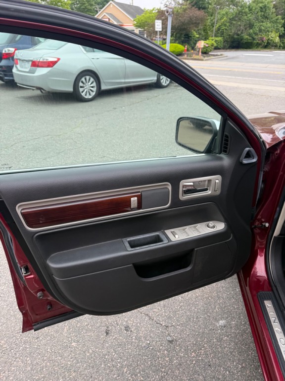 2006 Lincoln Zephyr Image 7