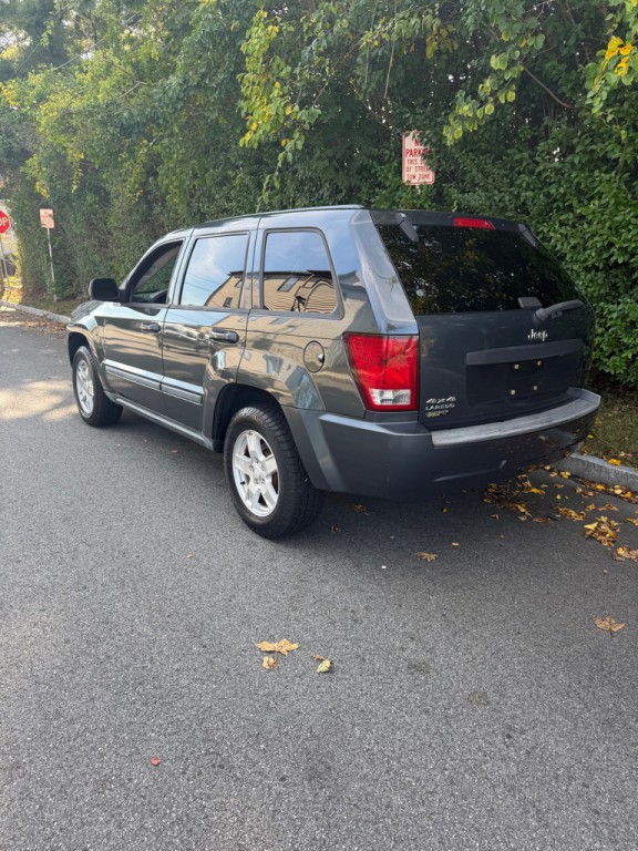 2007 Jeep Grand Cherokee Image 3
