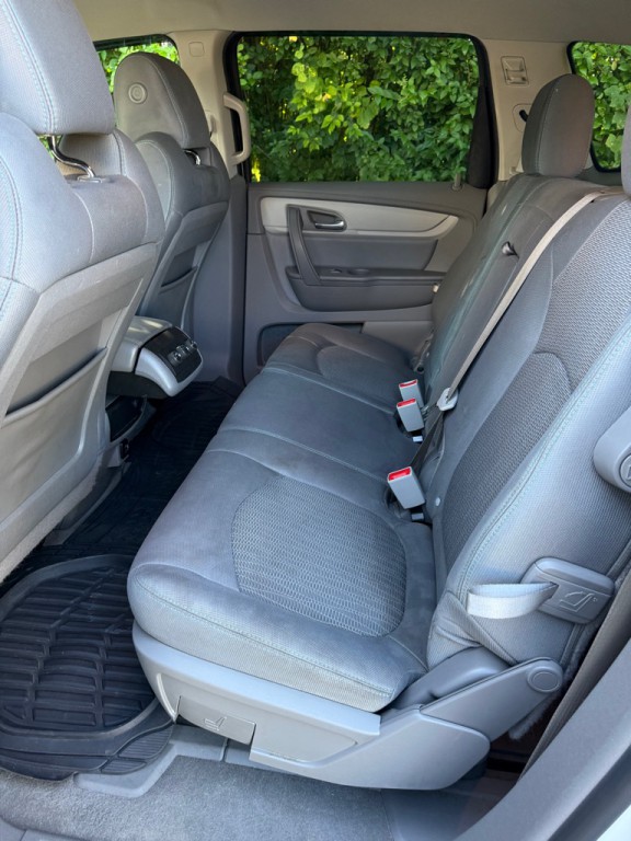 2017 Chevrolet Traverse Image 7