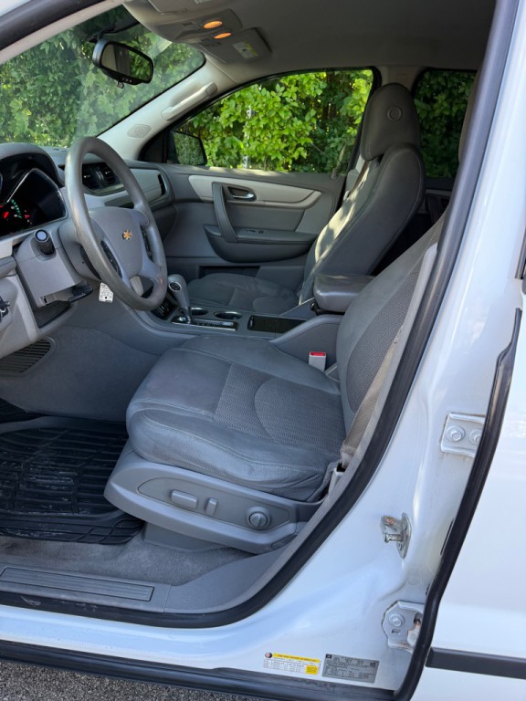 2017 Chevrolet Traverse Image 10