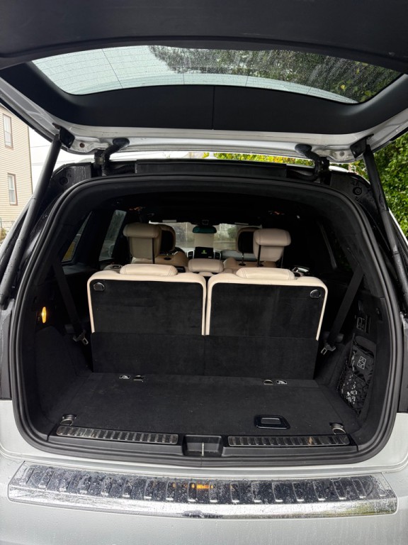 2017 Mercedes-Benz GLS-Class Image 6