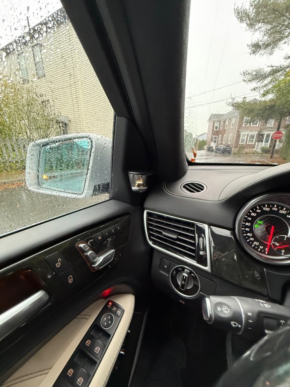 2017 Mercedes-Benz GLS-Class Image 14